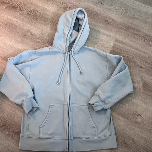 Aritzia TNA COZY Mega Zip Oversized Baby Blue Hoodie - Picture 4 of 10